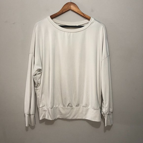 Listicle Long Sleeve Crew Neck Oversized Sweater Cream Small - Picture 1 of 8